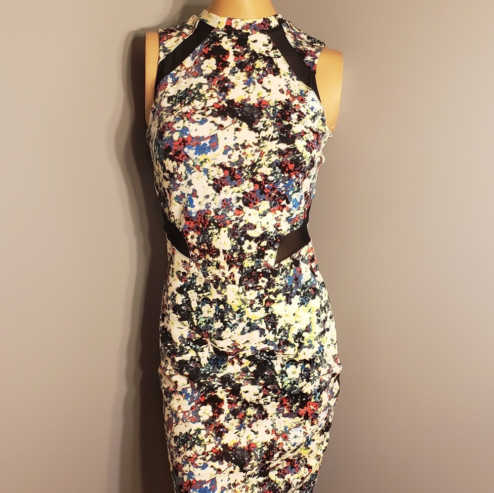 Printed sleeveless dress